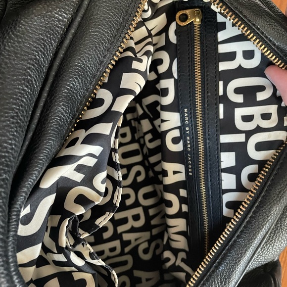 Marc by Marc Jacobs leather satchel handbag - Picture 8 of 8